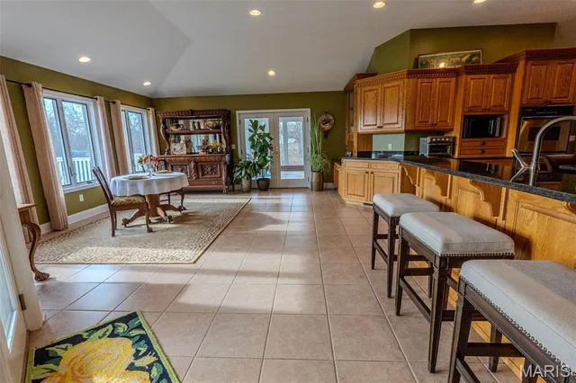 $885,000 | 10840 Breeden Drive, Rolla, MO 65401