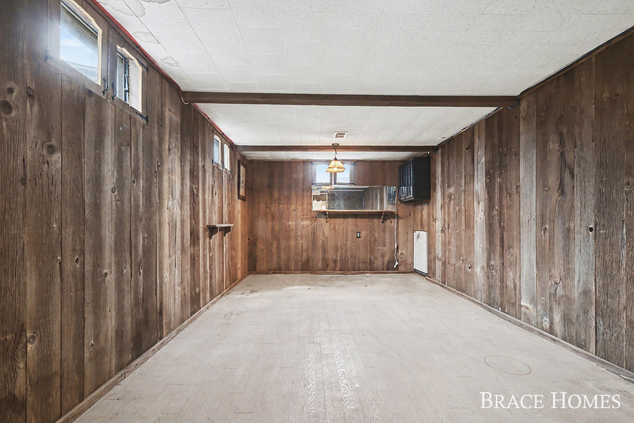 249 Thurman Street Belding, MI 48809 - Photo 23 of 46 IMG_4038