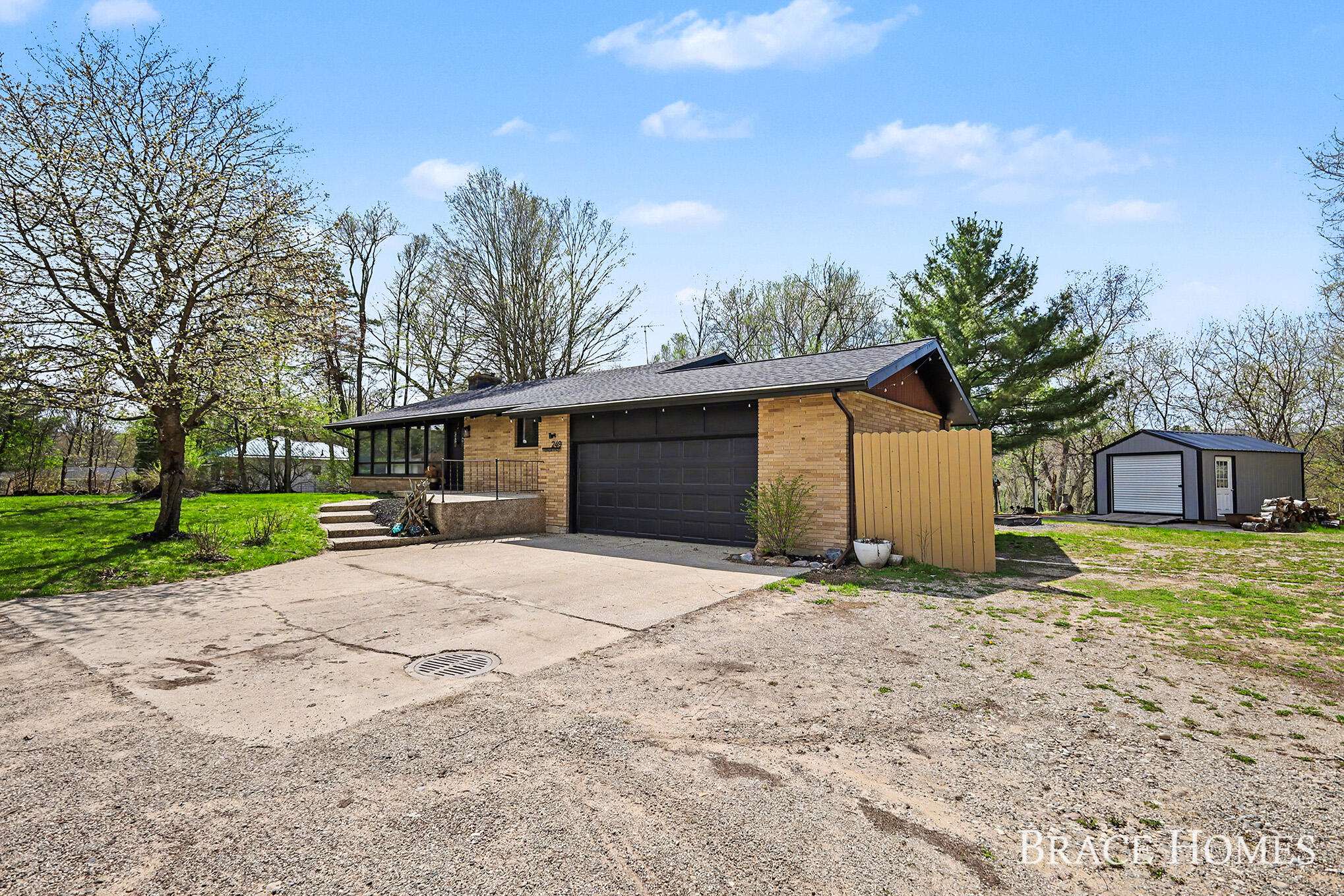 249 Thurman Street Belding, MI 48809 - Photo 26 of 46 IMG_4050