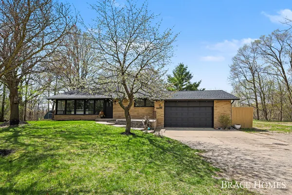 $499,900 | 249 Thurman Street, Belding, MI 48809
