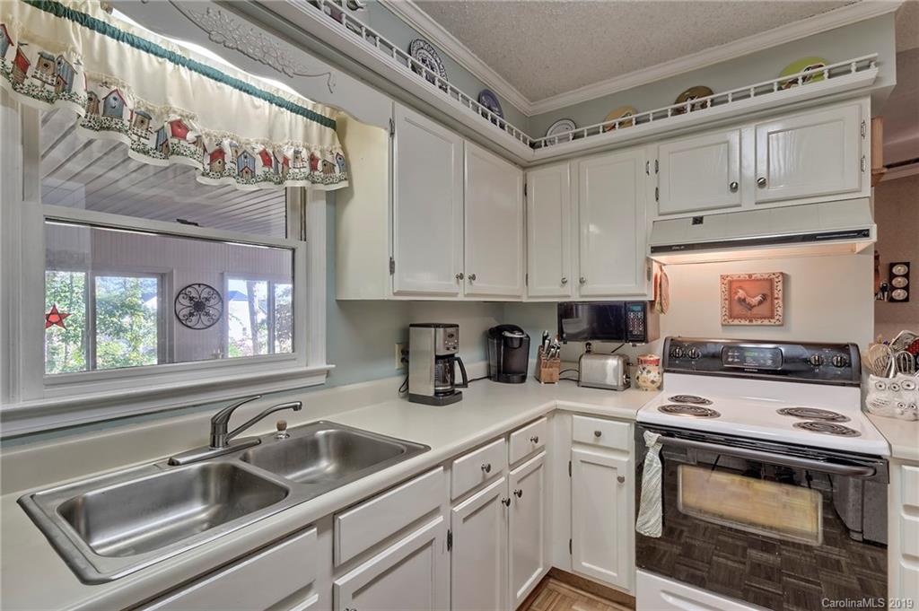 2270 Dobys Bridge Road, Unit 5&6 Fort Mill, SC 29715 - Photo 7 of 19 Gallery Image 7