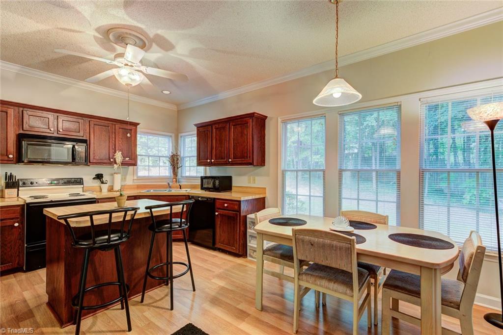 255 Beech Ridge Road Thomasville, NC 27360 - Photo 11 of 30 Gallery Image 11