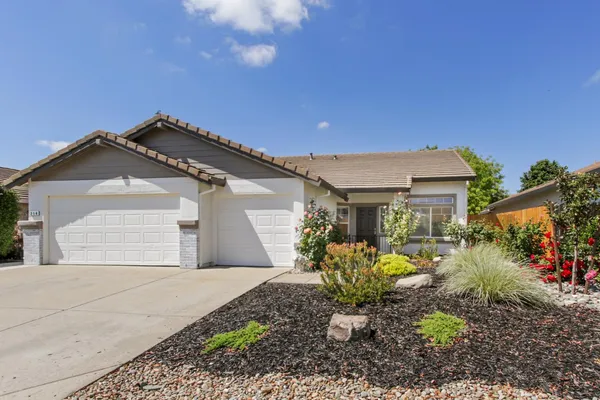 $569,000 | 214 St Tropez Lane, Lincoln, CA 95648