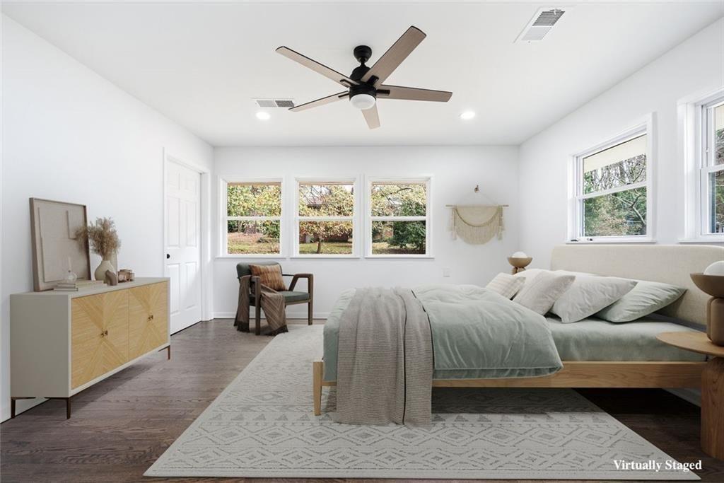 2277 Edgemore Drive Southeast Atlanta, GA 30316 - Photo 13 of 48 a bed room with a bed and a couch