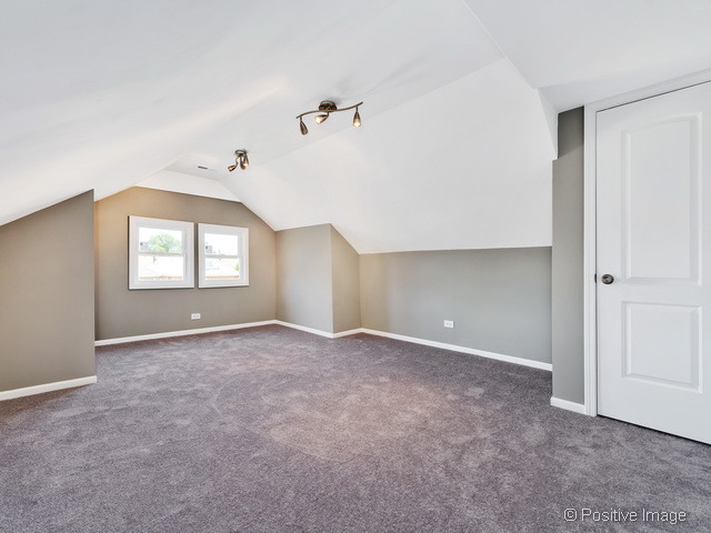 2910 North Long Avenue Chicago, IL 60641 - Photo 15 of 23