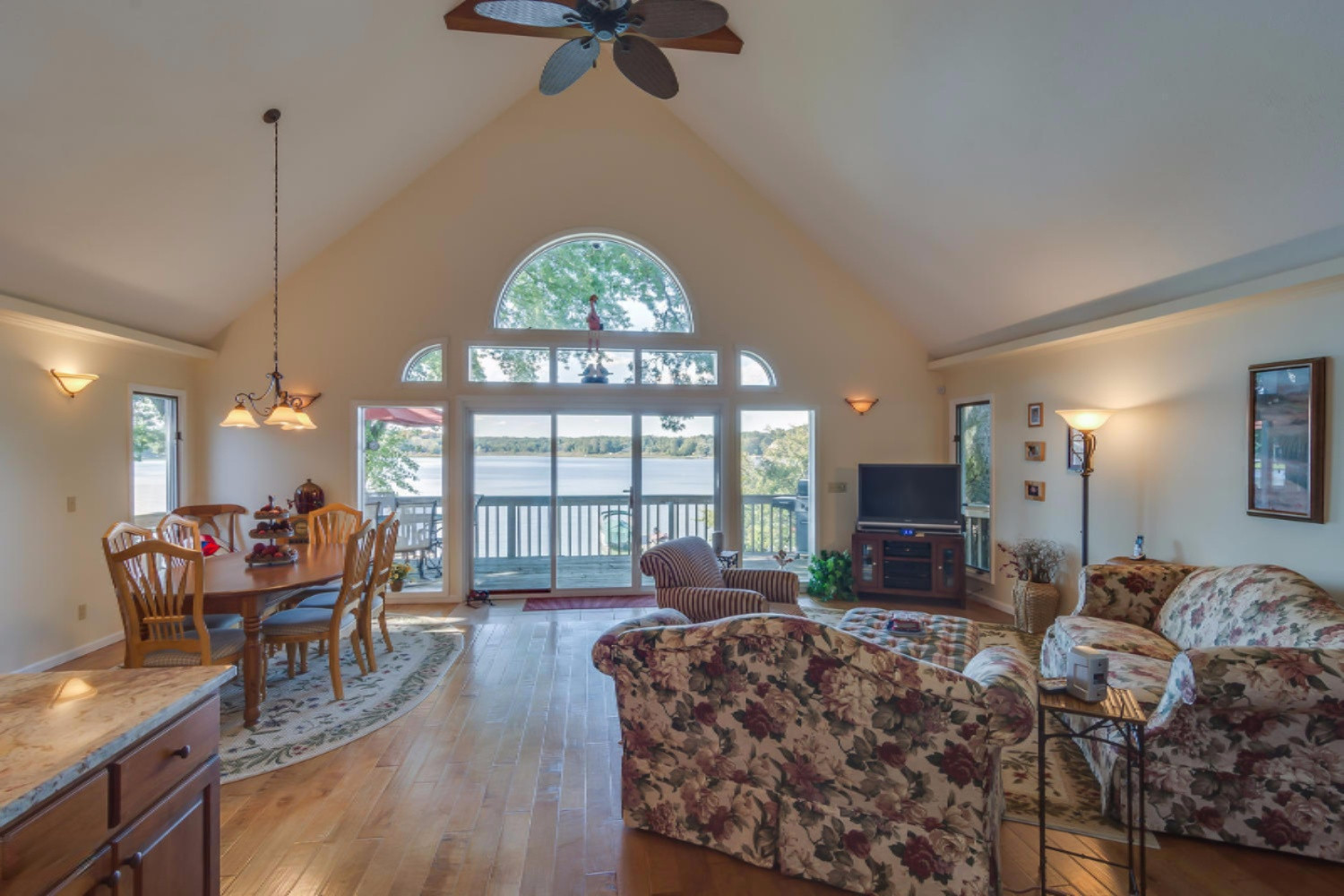 13252 Spence Road Three Rivers, MI 49093 - Photo 16 of 51 Open-plan Concept