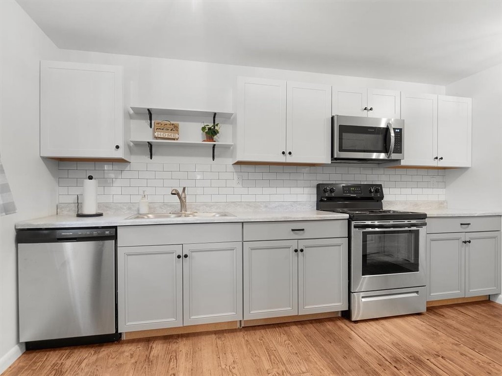 11047 Wilson Road Huron, NY 14590 - Photo 7 of 45