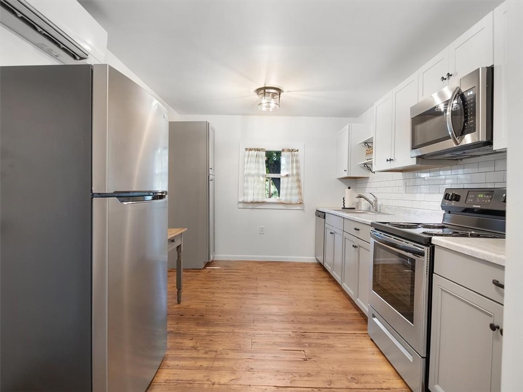 11047 Wilson Road Huron, NY 14590 - Photo 10 of 45