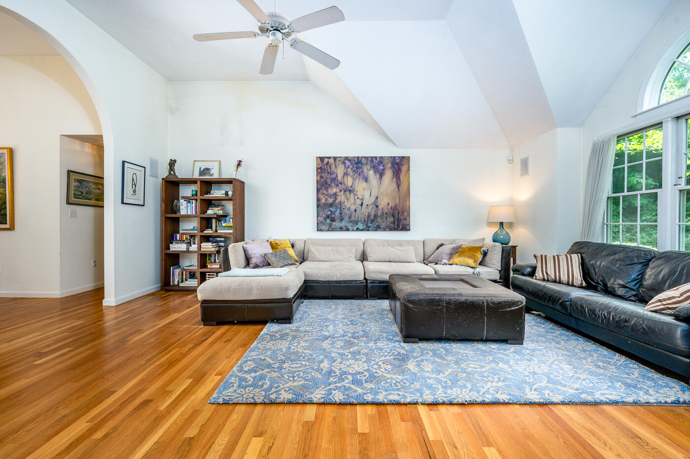 5 Oldham Road Osterville, MA 02655 - Photo 4 of 29 a living room with furniture and a couch