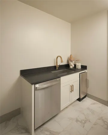 $10,752 | 1717 Bissonnet Street, Unit 508, Houston, TX 77005