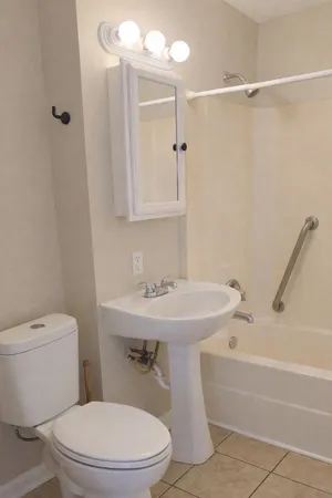 $1,295 | 811 17th Avenue, Conway, SC 29526