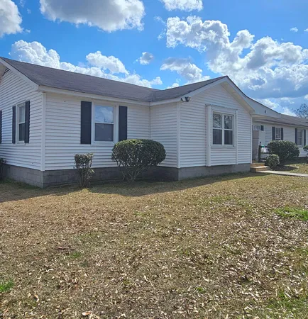 $1,295 | 811 17th Avenue, Conway, SC 29526