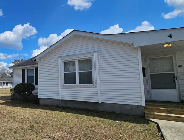 $1,295 | 811 17th Avenue, Conway, SC 29526