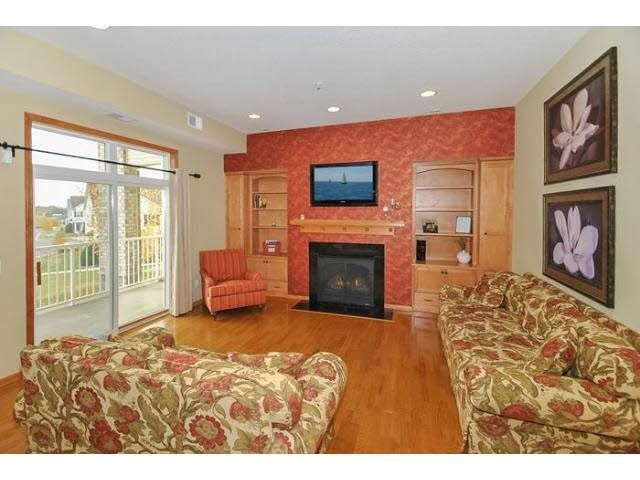 1256 County Rd D East, Unit 102 Maplewood, MN 55109 - Photo 12 of 18 Gallery Image 12