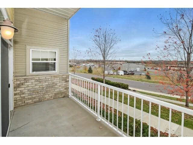1256 County Rd D East, Unit 102 Maplewood, MN 55109 - Photo 15 of 18 Gallery Image 15