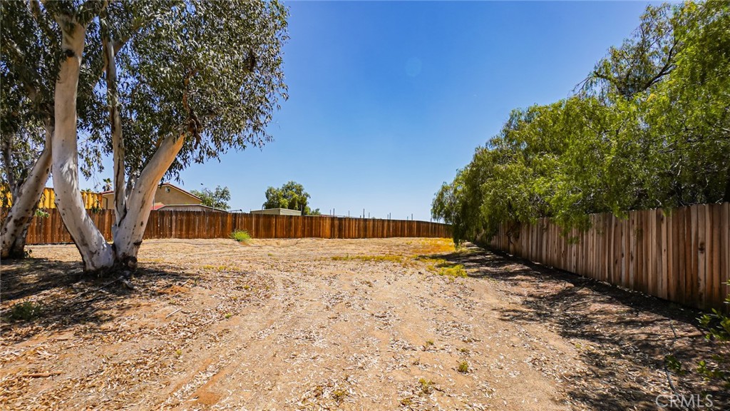 18570 Halter Lane Riverside, CA 92504 - Photo 32 of 63 Huge Backyard