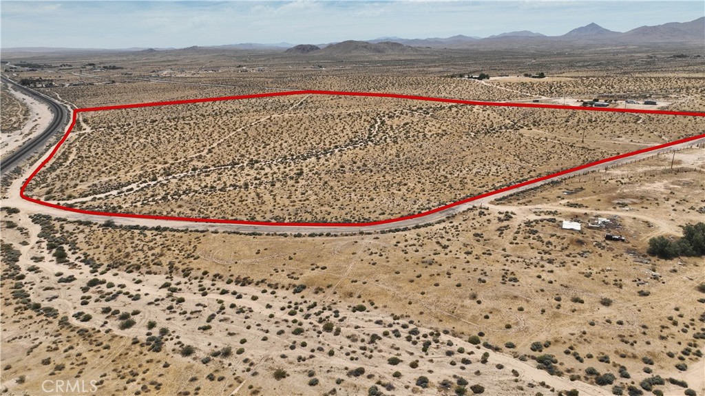 29510 Corral Road Helendale, CA 92342 - Photo 2 of 2 Distant View