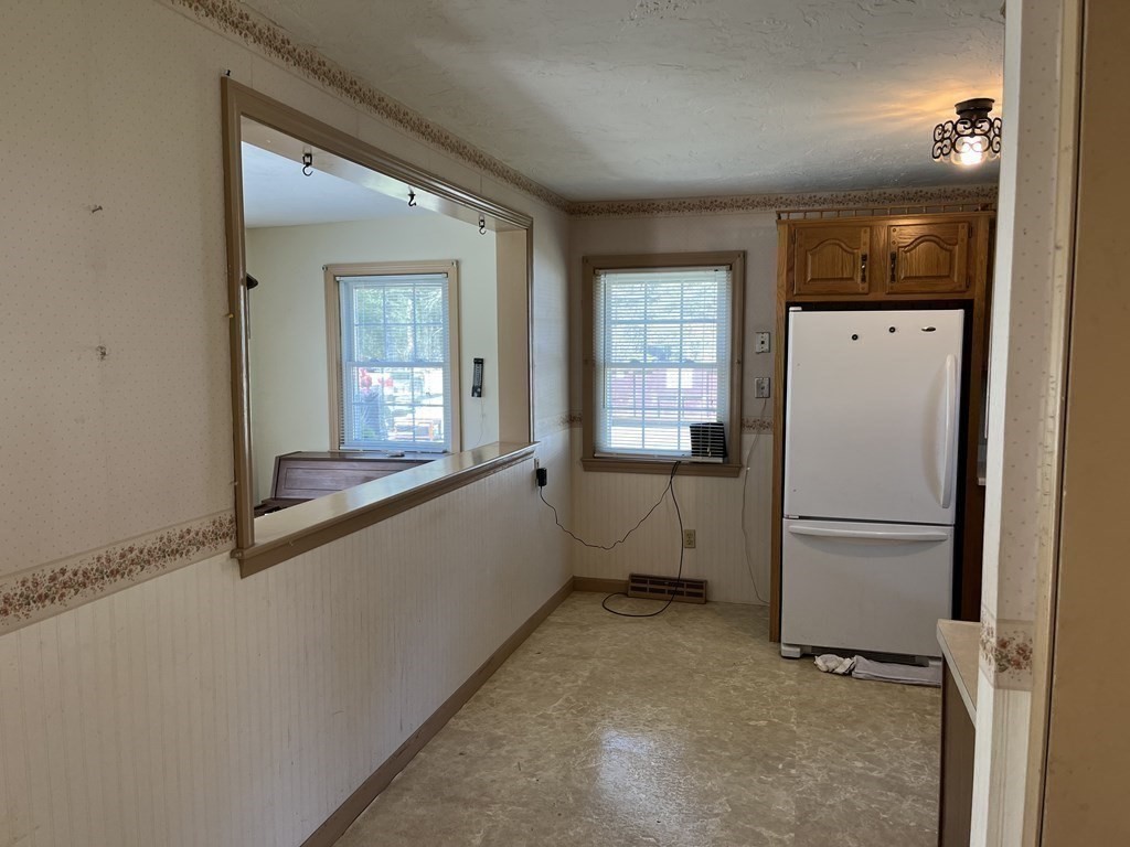 2550 Bay Road Stoughton, MA 02072 - Photo 15 of 20