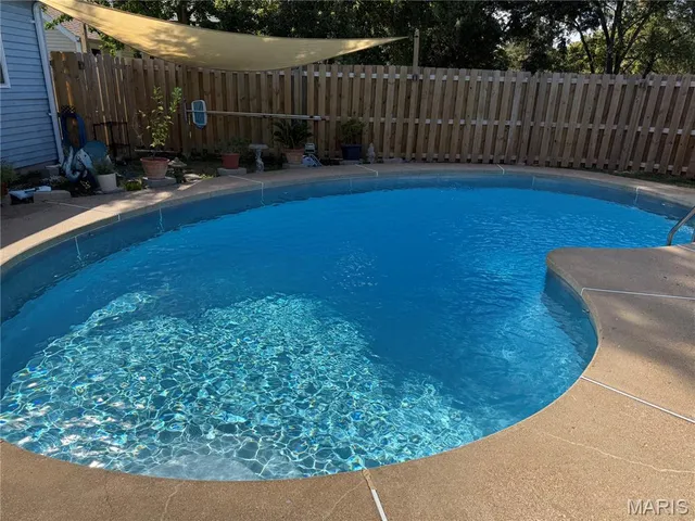 $490,000 | 1329 Westbrooke Terrace Drive, Ballwin, MO 63021