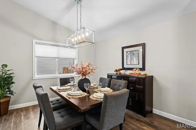 $490,000 | 1329 Westbrooke Terrace Drive, Ballwin, MO 63021