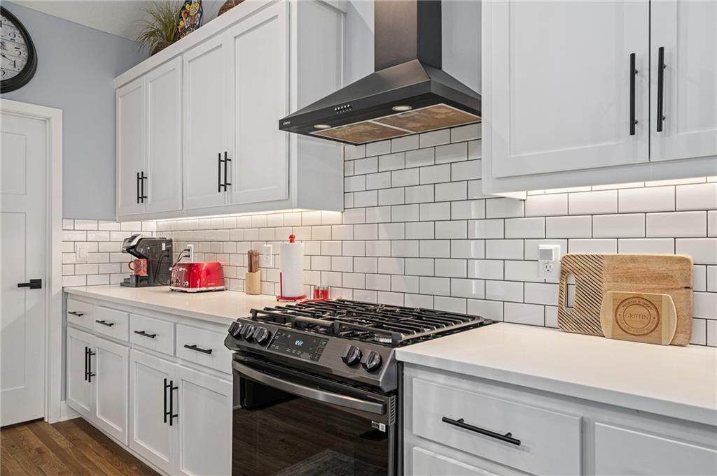 2110 Chateau Place Raymore, MO 64083 - Photo 7 of 28