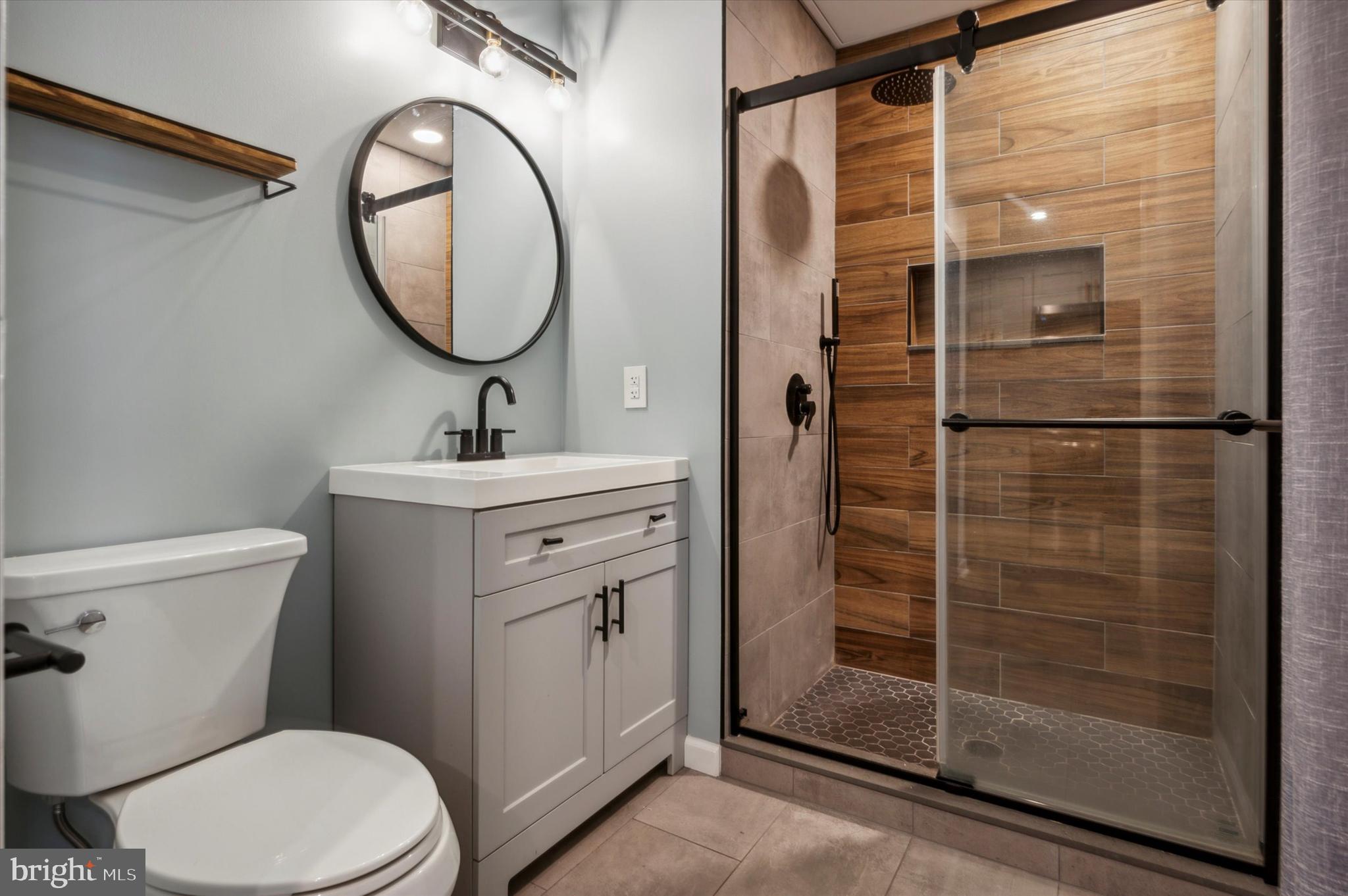 315 New Street, Unit 104 Philadelphia, PA 19106 - Photo 9 of 21