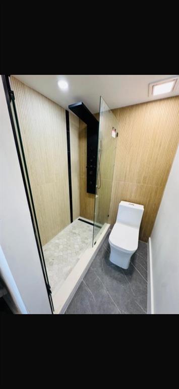 1130 11th Street, Unit 6J Miami Beach, FL 33139 - Photo 6 of 18 a view of living room with furniture and a wooden floor