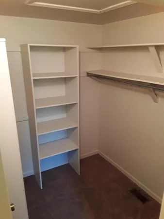 $1,900 | 38640 Evonshire, Farmington Hills, MI 48331