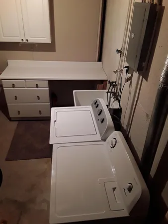 $1,900 | 38640 Evonshire, Farmington Hills, MI 48331