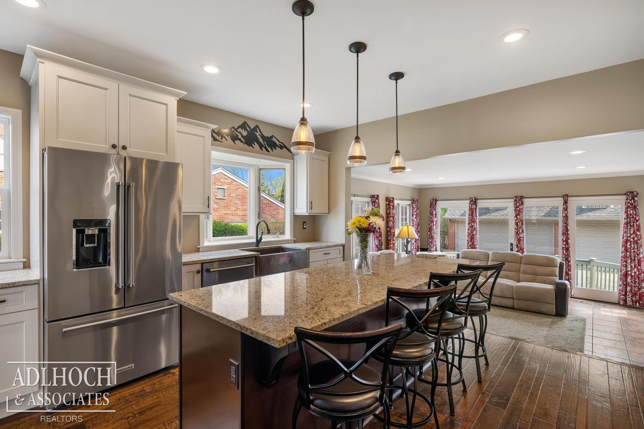 1312 Buckingham Road Grosse Pointe Park, MI 48230 - Photo 8 of 63