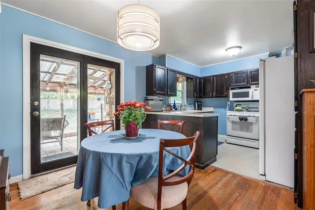 $278,000 | 6720 Hadley Lane, Overland Park, KS 66204