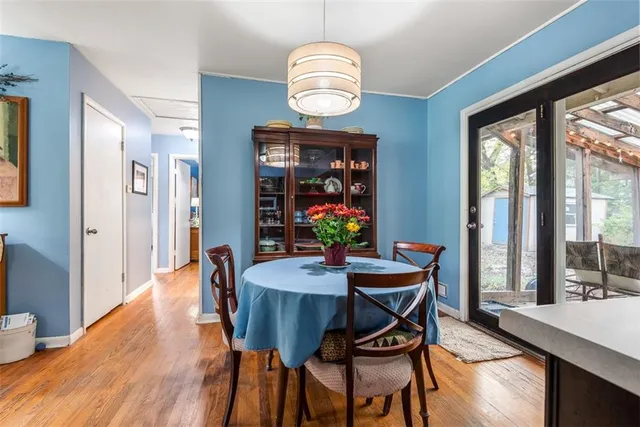 $278,000 | 6720 Hadley Lane, Overland Park, KS 66204