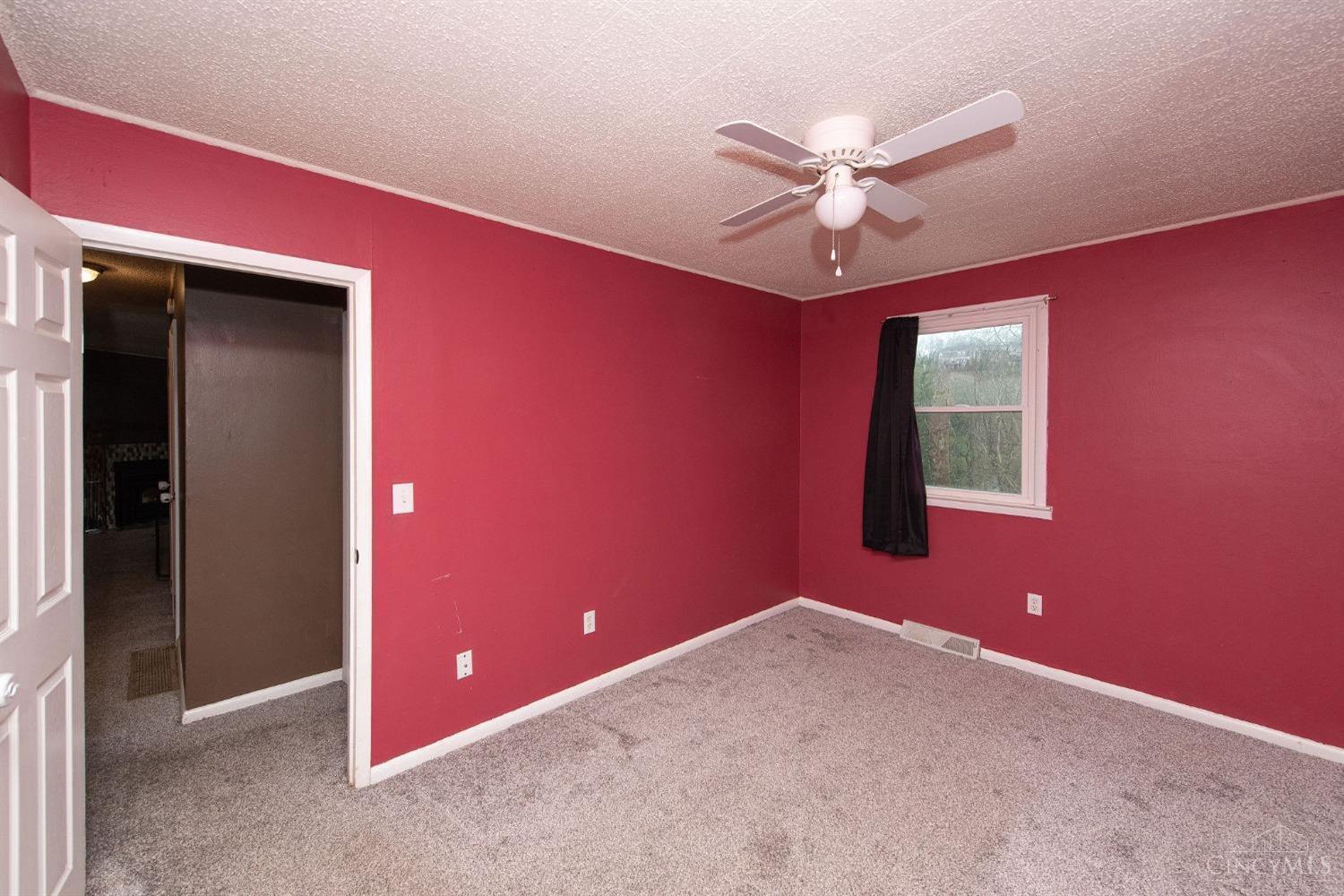 6870 Mullen Road Cincinnati, OH 45247 - Photo 32 of 46