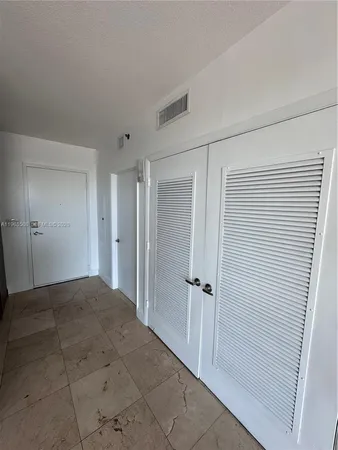 $2,475 | 1401 Southwest 22nd Street, Unit 903, Miami, FL 33145