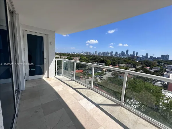 $2,475 | 1401 Southwest 22nd Street, Unit 903, Miami, FL 33145