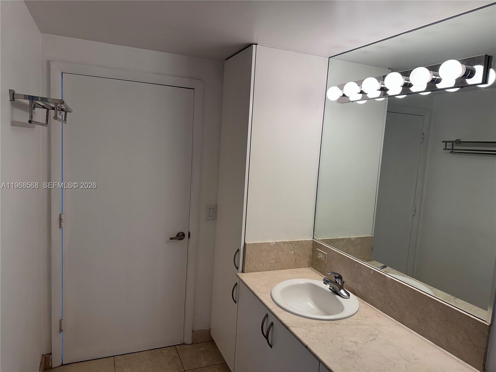 1401 Southwest 22nd Street, Unit 903 Miami, FL 33145 - Photo 8 of 18