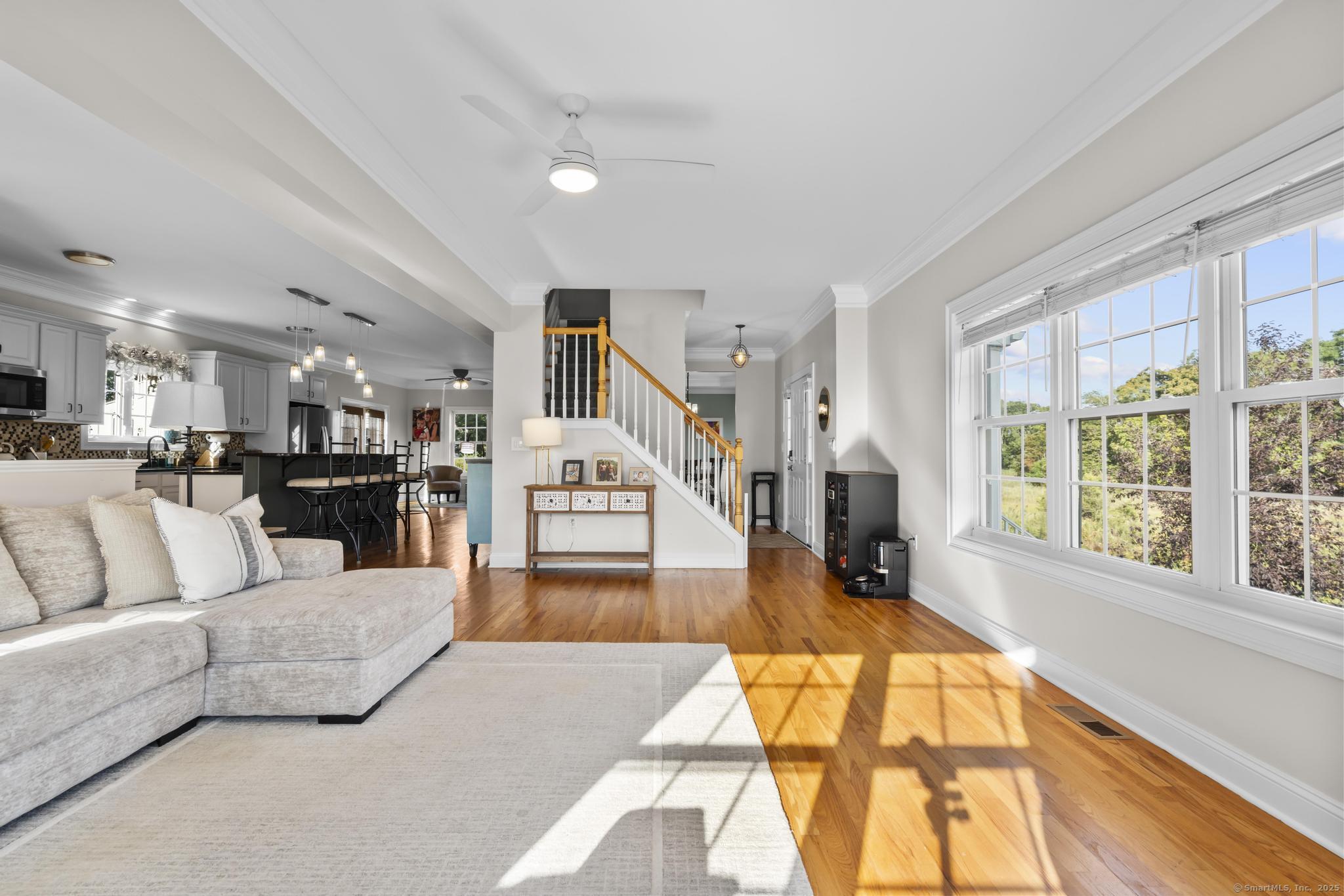 44 Meadow View Road New Haven, CT 06512 - Photo 14 of 40