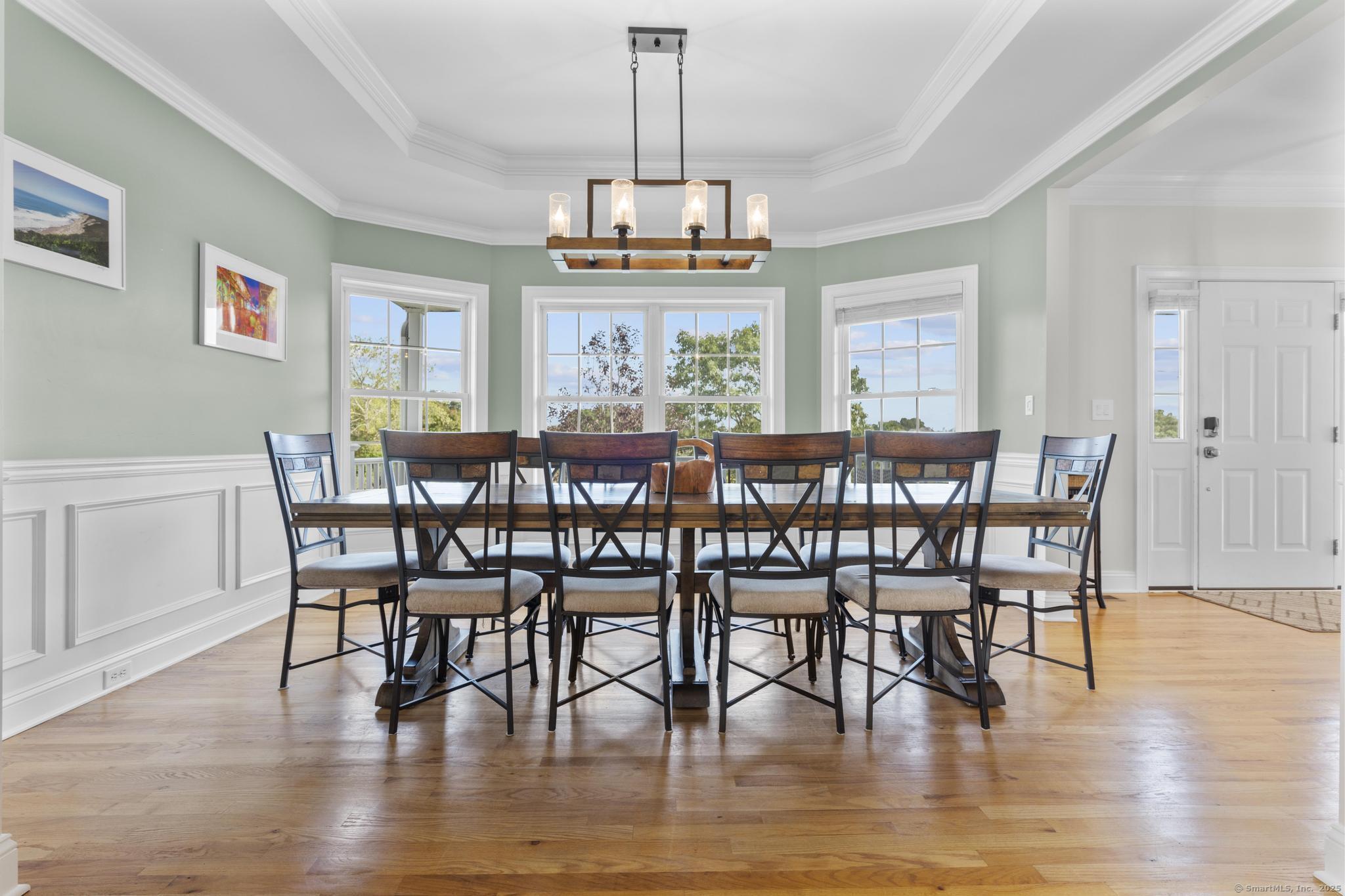 44 Meadow View Road New Haven, CT 06512 - Photo 19 of 40