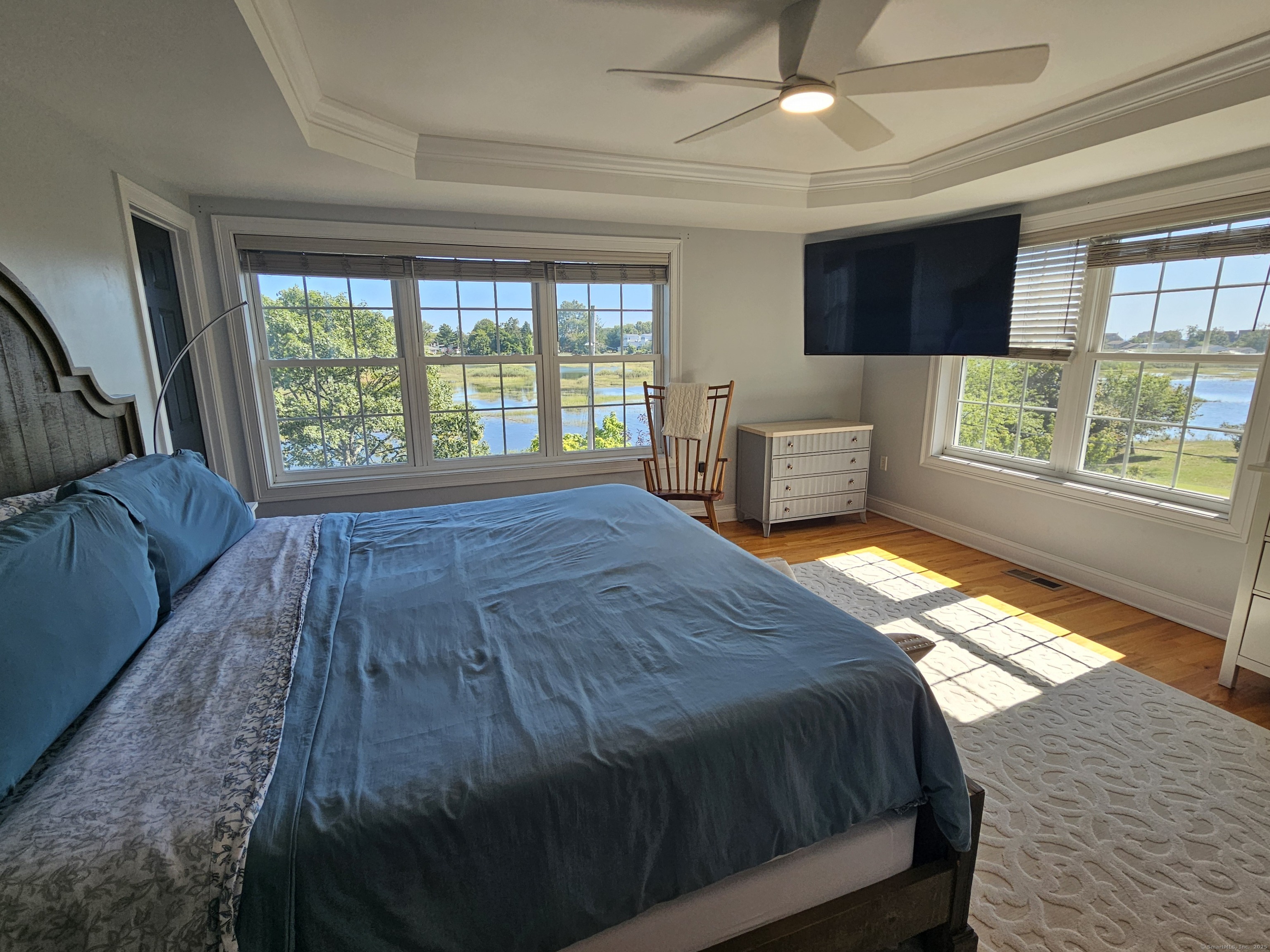 44 Meadow View Road New Haven, CT 06512 - Photo 25 of 40