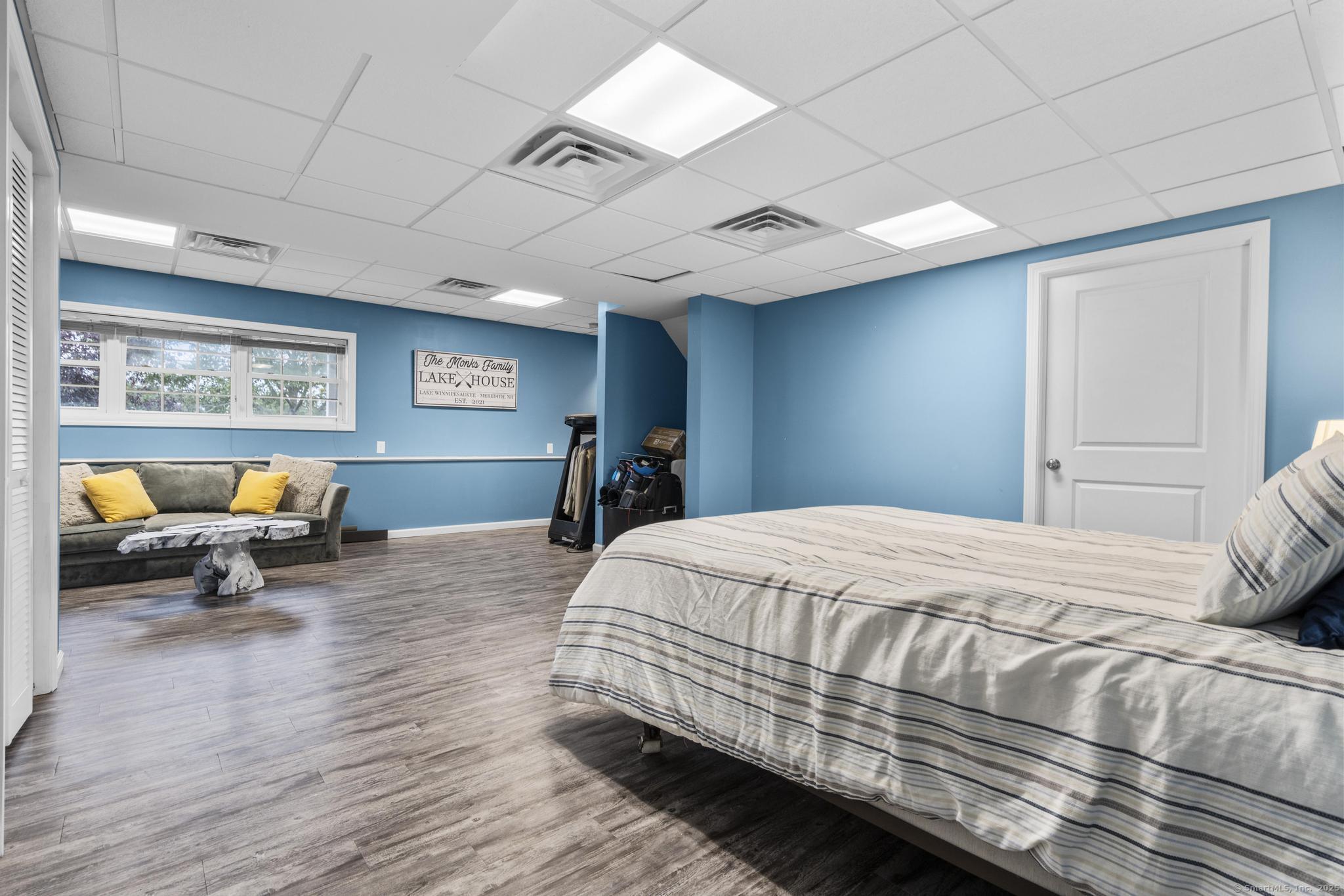 44 Meadow View Road New Haven, CT 06512 - Photo 37 of 40