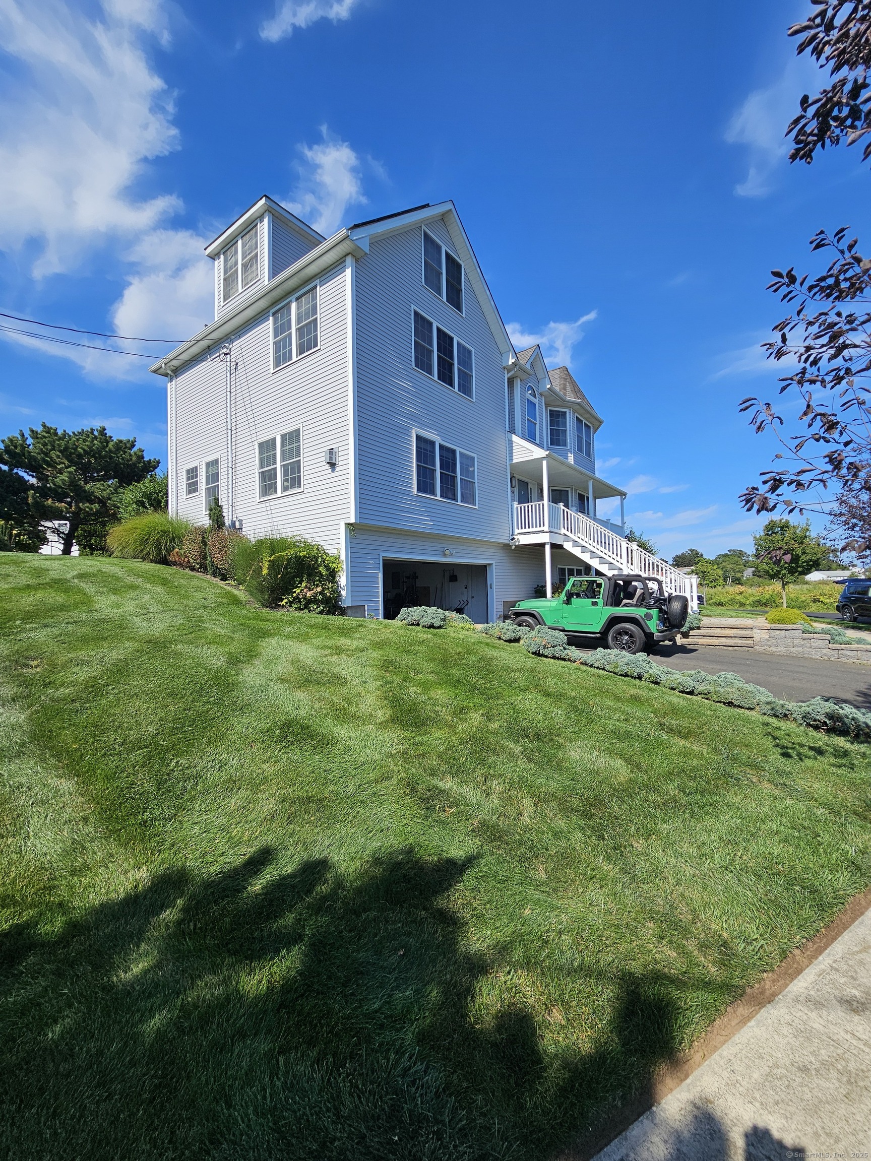 44 Meadow View Road New Haven, CT 06512 - Photo 40 of 40