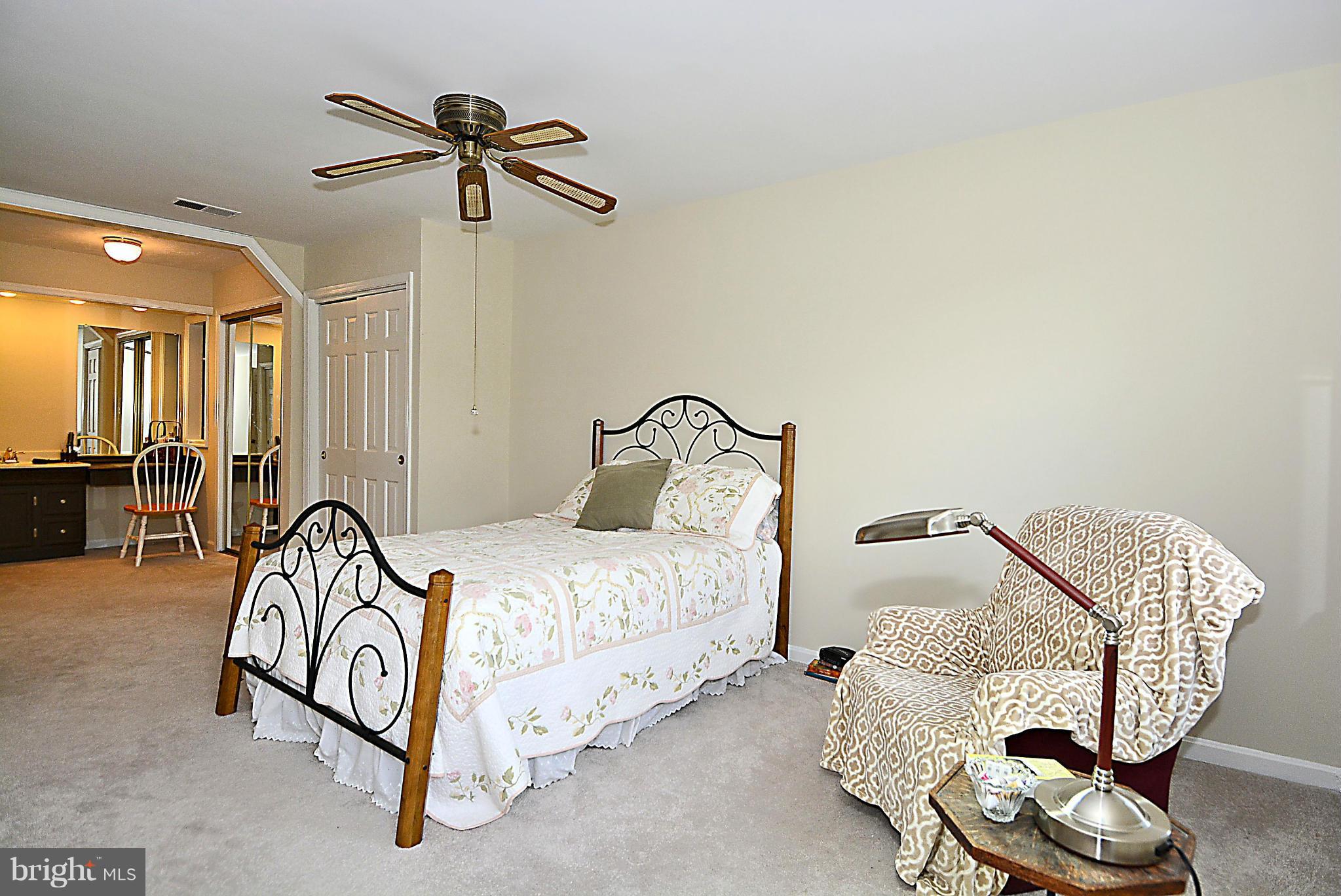 3203 Shoreview Road Triangle, VA 22172 - Photo 15 of 30 Fabulous Master w/plenty of space for sitting room
