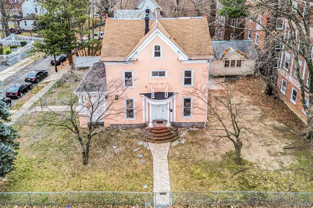 $925,000 | 214 East Prospect Avenue, Mount Vernon, NY 10550