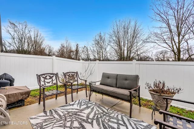 $305,000 | 411 Toronto Lane, Knoxville, TN 37918