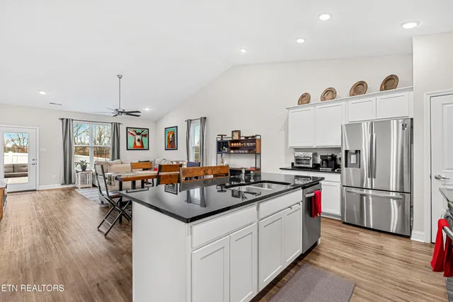 $305,000 | 411 Toronto Lane, Knoxville, TN 37918