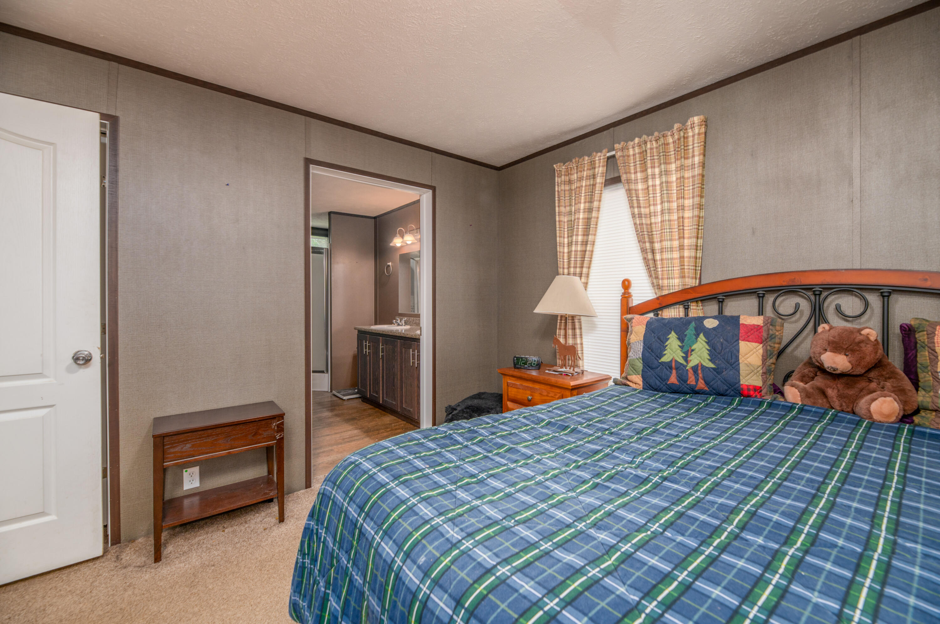 25 Stoney Ridge Drive Clinton, ME 04927 - Photo 11 of 19 Interior14