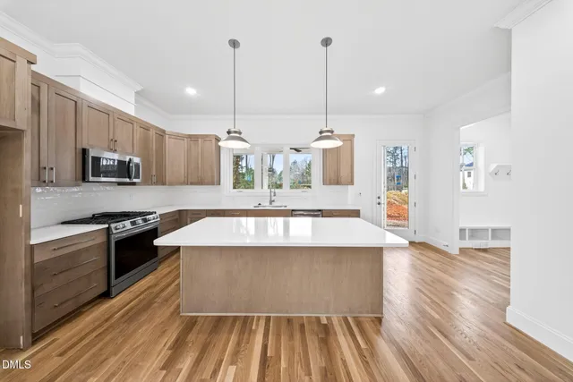 $615,000 | 2526 Prince Drive, Raleigh, NC 27606