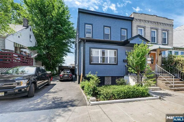 $4,295 | 12 Bender Place, Unit 1, Cliffside Park, NJ 07010