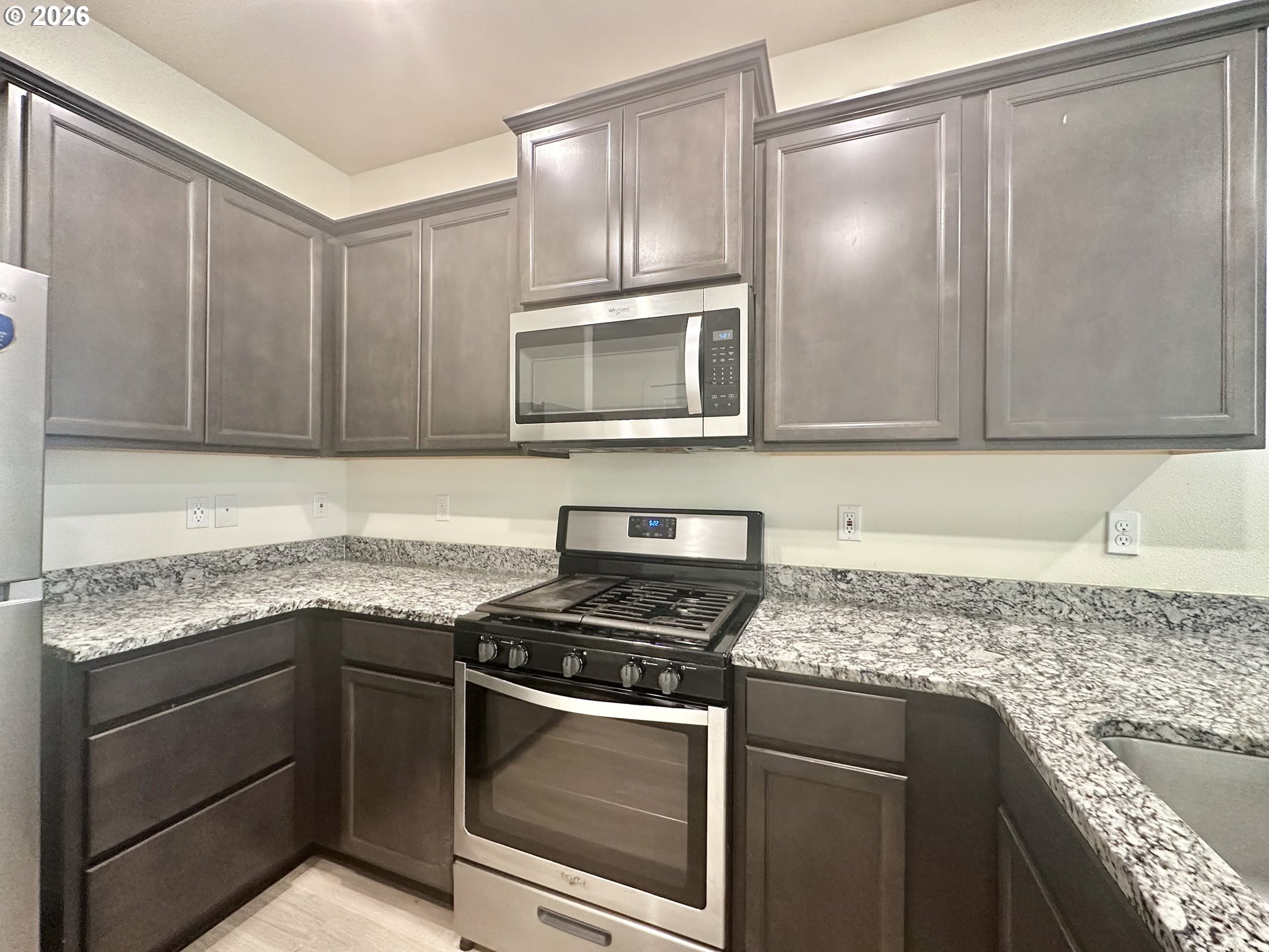 64 Northeast 134th Place Portland, OR 97230 - Photo 7 of 25