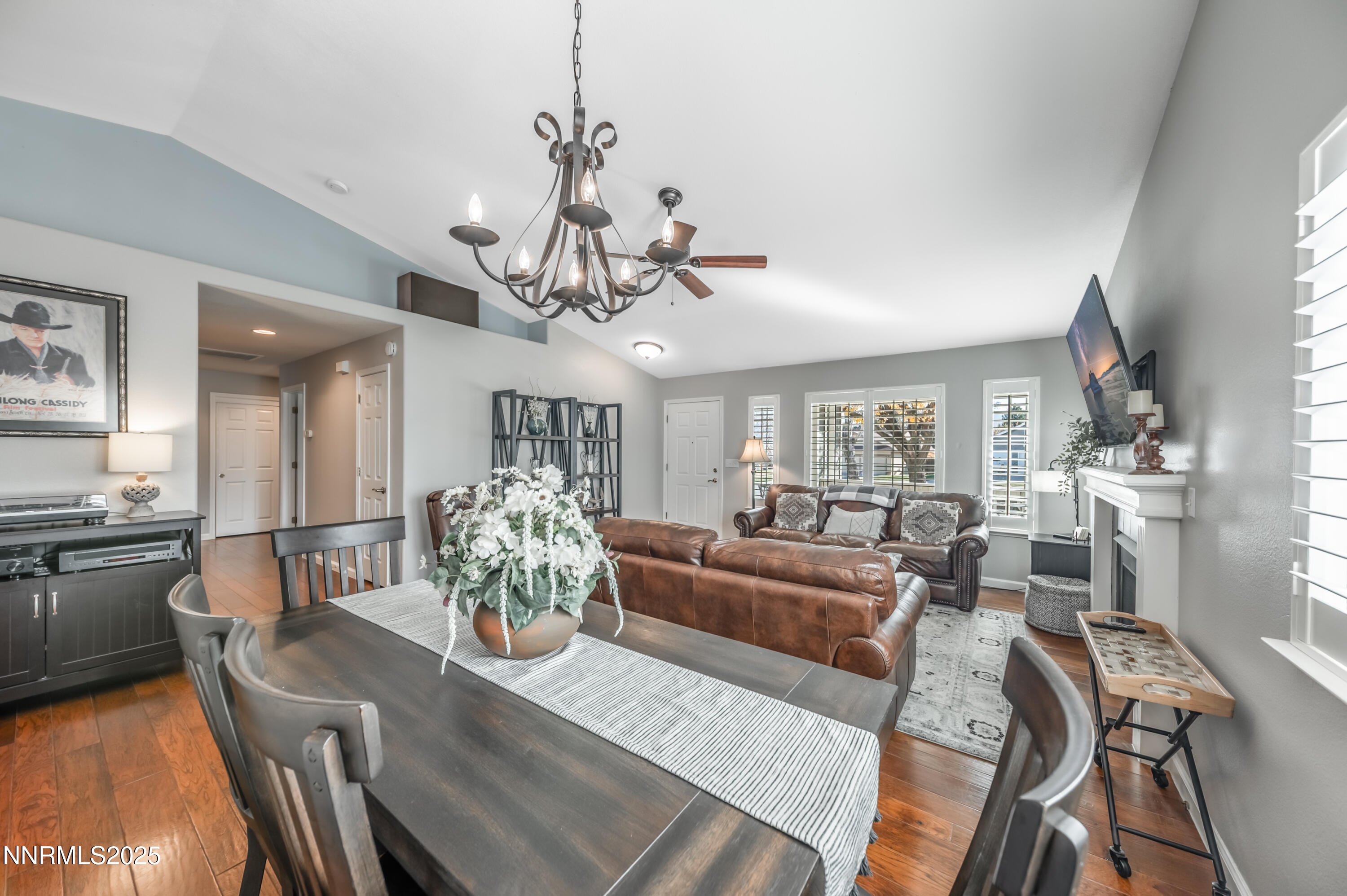 45 Green Spring Court Reno, NV 89511 - Photo 12 of 43 g-1028